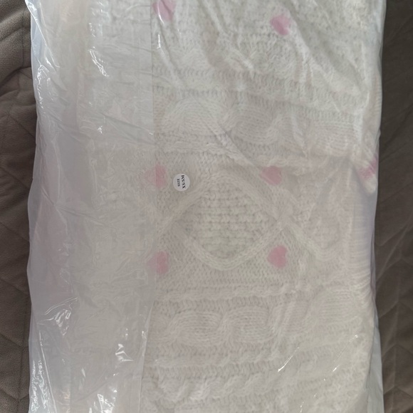 Taylor Swift Lover Cardigan XS/Small. Still in packaging.Never opened.Authentic - Picture 4 of 4